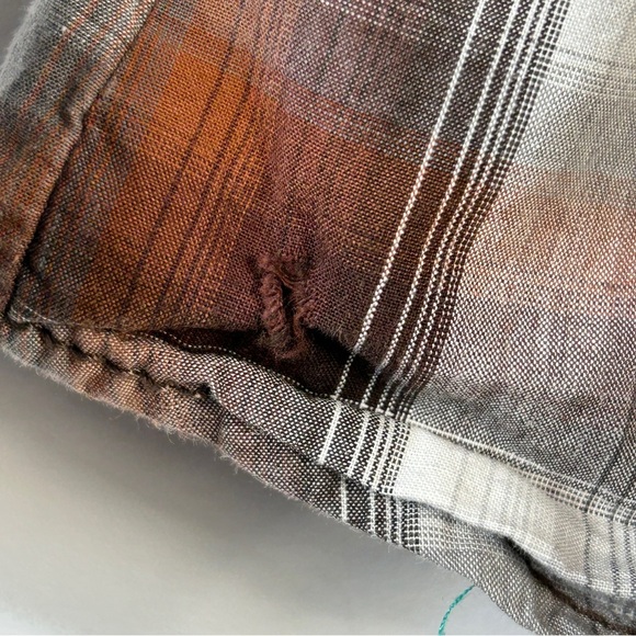 ❤️ Wrangler Kids Plaid Button-Down Shirt in Brown and White Youth (10-12) - Picture 10 of 10